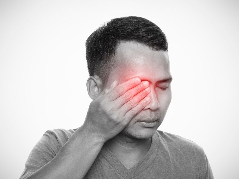 kronik-goz-agrisi-nedenleri